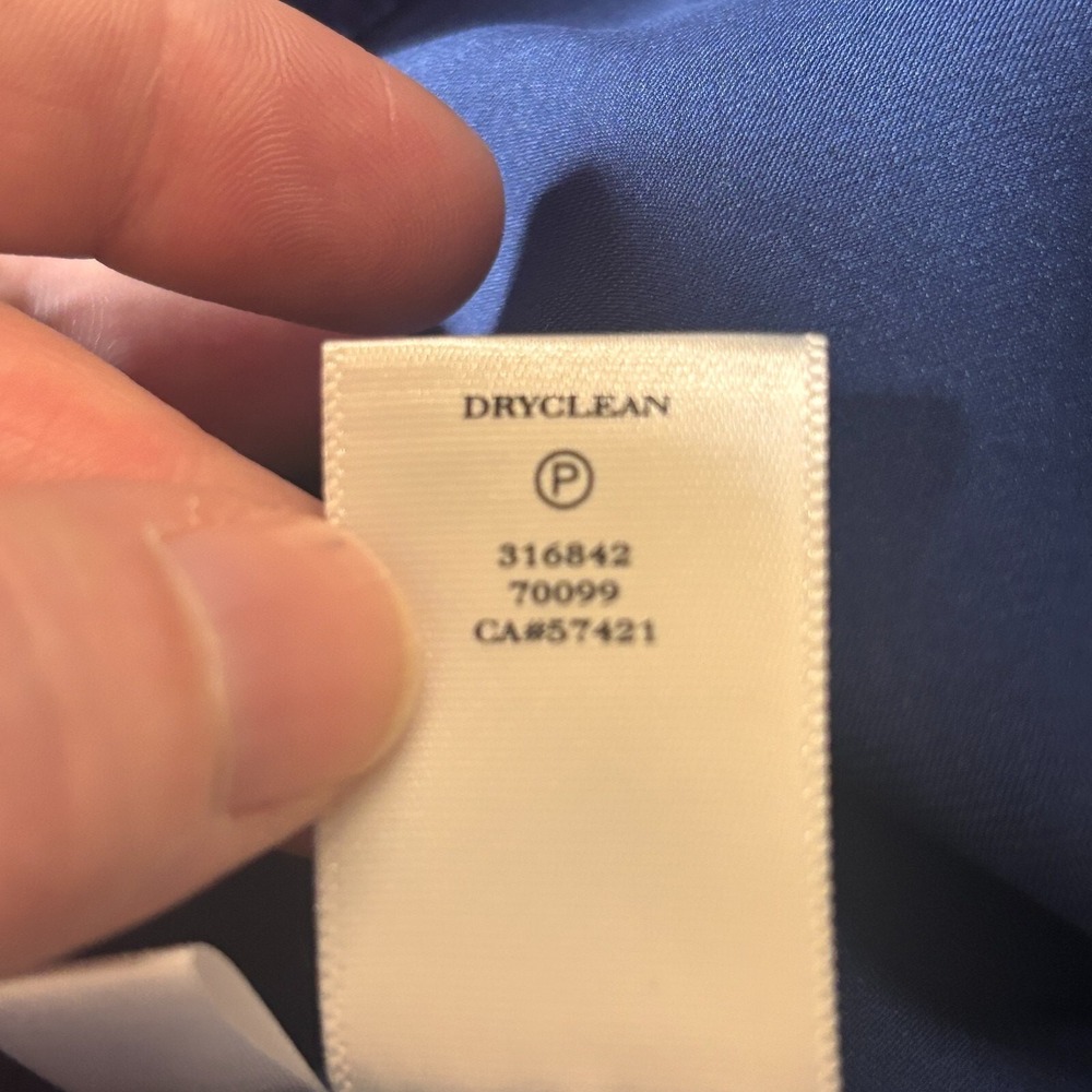 Ann Taylor Sleeveless Navy Blue Tank Top Size 6 Work Outfit Classic Business - Picture 9 of 9